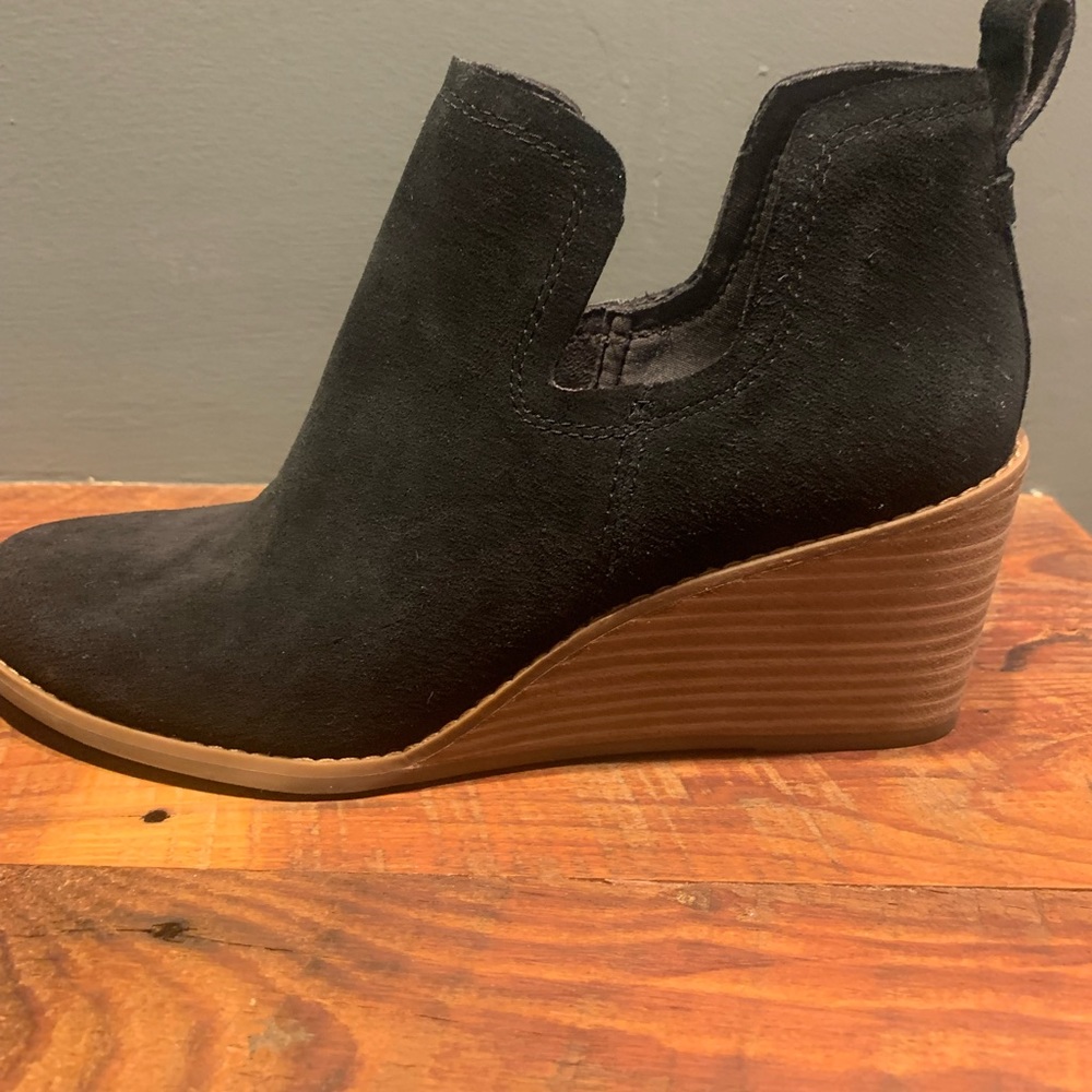 Toms Black Suede Wedge Ankle Booties with Tan Wedge